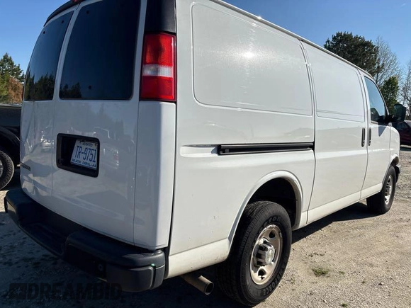 2020 Chevrolet Express Cargo with VIN 1GCWGAFG9L1220204, listed as a IAAI auction lot 41936790 with 155,438 mi miles and . Bid and sale history available at DreamBid. Image 1.