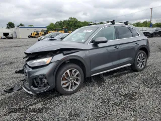 2024 Audi Q5 S line Premium с VIN WA1GAAFY8R2045892, выставлен на аукционе Copart как лот 59872655 с пробегом 25 654 миль миль и Списание • Salvage title. История ставок и продаж доступна на DreamBid. Изображение 1.