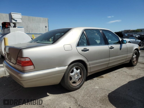 1997 Mercedes-Benz S-Class with VIN WDBGA43GXVA365653, listed as a Copart auction lot 52565395 with 138,555 mi miles and Clean Title. Bid and sale history available at carsss.com. Image 3.