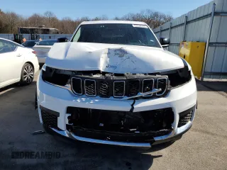 2023 Jeep Grand Cherokee Laredo z VIN 1C4RJJAG6P8901973, wystawiony jako Copart lot #46863865 z przebiegiem 40 200 mil mil oraz Czysty tytuł • Clean title. Historia ofert i sprzedaży dostępna na DreamBid. Obrazek 5.