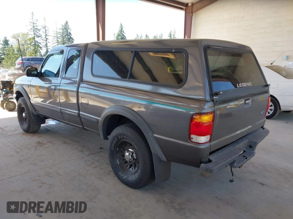 1998 Ford Ranger XL z VIN 1FTZR15X3WPA13348, wystawiony jako IAAI lot #42374950 z przebiegiem 239 535 mil mil oraz . Historia ofert i sprzedaży dostępna na DreamBid. Obrazek 3.