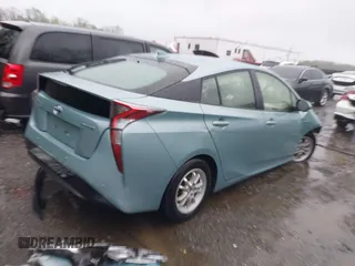 2018 Toyota Prius Two with VIN JTDKBRFU4J3065886, listed as a IAAI auction lot 42011368 with Not Provided miles and . Bid and sale history available at carsss.com. Image 4.