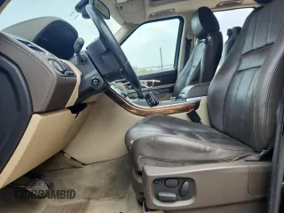 2010 Land Rover Range Rover Sport HSE Lux with VIN SALSK2D47AA226097, listed as a Copart auction lot 60432325 with 146,456 mi miles and Clean title. Bid and sale history available at DreamBid. Image 7.