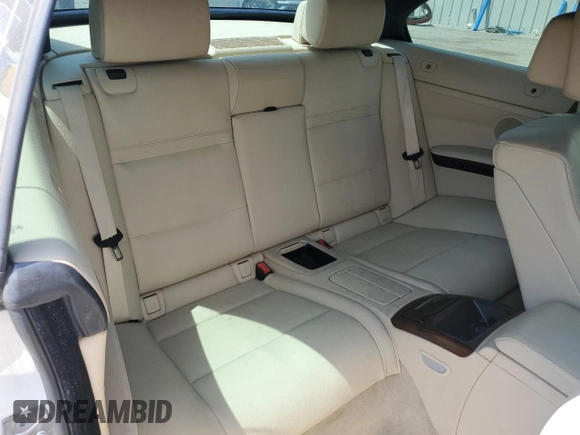 2011 BMW 3 Series 328i с VIN WBADW3C52BE439423, выставлен на аукционе Copart как лот 54858645 с пробегом 113 999 миль миль и Списание • Salvage title. История ставок и продаж доступна на DreamBid. Изображение 10.