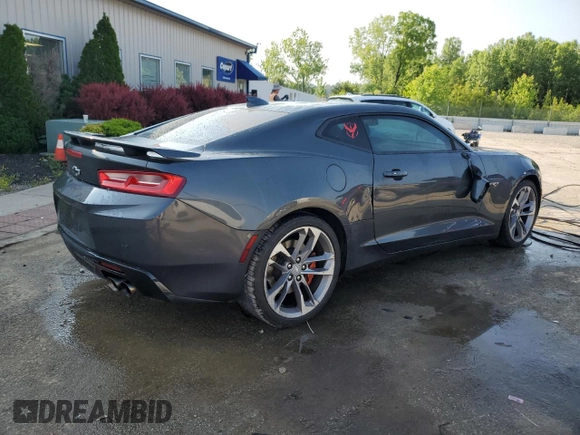 2017 Chevrolet Camaro 2SS with VIN 1G1FG1R71H0143751, listed as a Copart auction lot 59161935 with 56,915 mi miles and Salvage title. Bid and sale history available at DreamBid. Image 3.