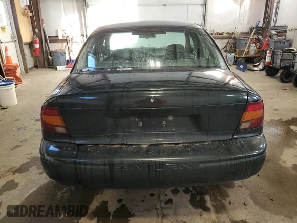 2000 Saturn SL with VIN 1G8ZH5288YZ184685, listed as a Copart auction lot 43831105 with 319,384 mi miles and Clean Title. Bid and sale history available at carsss.com. Image 6.