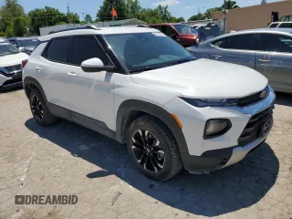 2023 Chevrolet TrailBlazer LT with VIN KL79MRSL4PB025874, listed as a Copart auction lot 60172184 with 30,218 mi miles and Salvage Title. Bid and sale history available at DreamBid. Image 4.