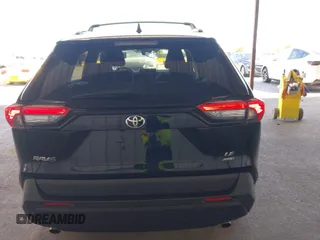2021 Toyota RAV4 LE with VIN 2T3F1RFV1MC195589, listed as a IAAI auction lot 42509900 with 61,671 mi miles and . Bid and sale history available at DreamBid. Image 17.