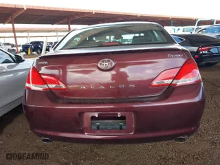2006 Toyota Avalon XL with VIN 4T1BK36B36U161212, listed as a IAAI auction lot 41953470 with 88,301 mi miles. Bid and sale history available at carsss.com. Image 17.