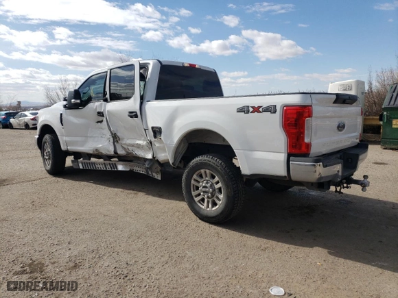 2019 Ford Super Duty F-250 SRW XL with VIN 1FT7W2B61KED74052, listed as a Copart auction lot 42803135 with 125,658 mi miles and Salvage Title. Bid and sale history available at carsss.com. Image 2.