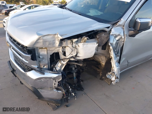 2019 Chevrolet Silverado 1500 LT with VIN 1GCRYDEDXKZ272945, listed as a IAAI auction lot 41225816 with 95,088 mi miles. Bid and sale history available at carsss.com. Image 6.