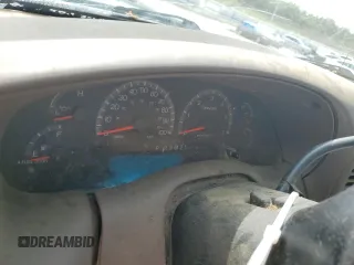 1999 Ford F-150 с VIN 1FTZX1723XNB11655, выставлен на аукционе Copart как лот 57573695 с пробегом Не указан миль и Списание • Salvage title. История ставок и продаж доступна на DreamBid. Изображение 9.