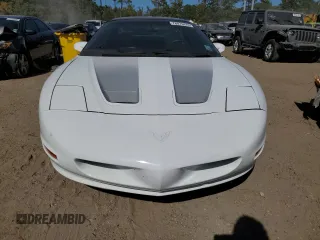 1997 Pontiac Firebird Trans Am z VIN 2G2FV22P5V2209729, wystawiony jako Copart lot #78074474 z przebiegiem 84 727 mil mil oraz Czysty tytuł • Clean title. Historia ofert i sprzedaży dostępna na DreamBid. Obrazek 5.