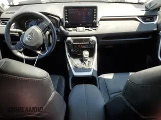 2022 Toyota RAV4 Hybrid XLE Premium с VIN 4T3B6RFV5NU071387, выставлен на аукционе Copart как лот 57410115 с пробегом 64 479 миль миль и Списание • Salvage title. История ставок и продаж доступна на DreamBid. Изображение 8.