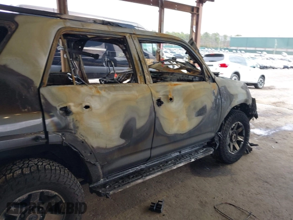 2021 Toyota 4Runner TRD Off Road Premium z VIN JTERU5JR3M5844835, wystawiony jako IAAI lot #41975869 z przebiegiem 14 892 mil mil oraz . Historia ofert i sprzedaży dostępna na DreamBid. Obrazek 21.