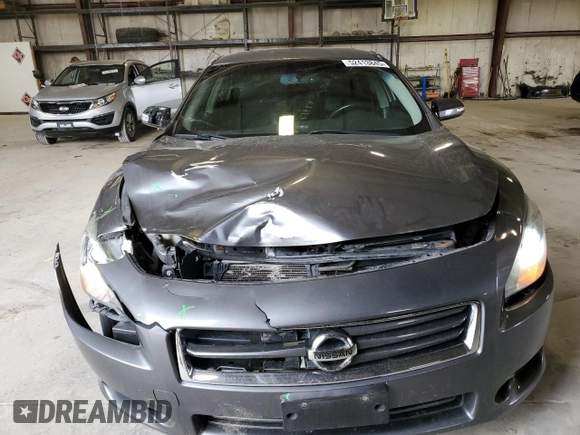 2014 Nissan Maxima SV z VIN 1N4AA5AP9EC478102, wystawiony jako Copart lot #52413845 z przebiegiem 104 615 mil mil oraz Szkoda całkowita • Salvage title. Historia ofert i sprzedaży dostępna na DreamBid. Obrazek 5.
