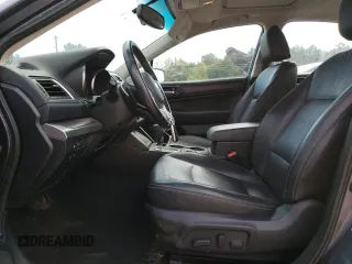 2015 Subaru Legacy 2.5i Limited with VIN 4S3BNAL63F3071412, listed as a Copart auction lot 70375183 with 140,994 mi miles. Bid and sale history available at carsss.com. Image 7.
