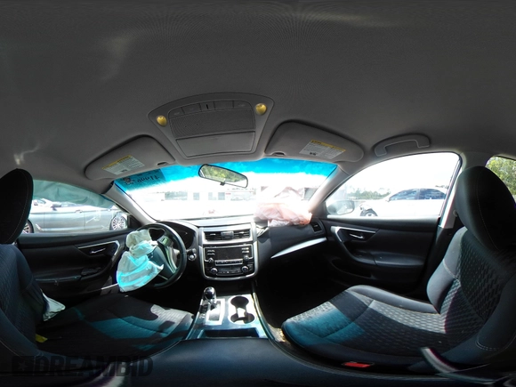 2018 Nissan Altima SR with VIN 1N4AL3AP0JC188288, listed as a IAAI auction lot 41996765 with 86,256 mi miles and . Bid and sale history available at DreamBid. Image 18.
