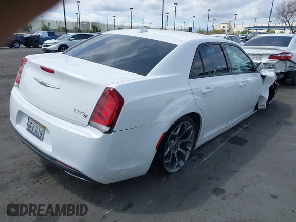 2017 Chrysler 300 S Alloy Edition with VIN 2C3CCABG3HH612564, listed as a IAAI auction lot 41924591 with 125,824 mi miles and . Bid and sale history available at DreamBid. Image 4.