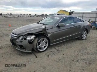 2013 Mercedes-Benz E 550 с VIN WDDKJ7DB4DF183485, выставлен на аукционе Copart как лот 72271004 с пробегом 84 498 миль миль и Списание • Salvage title. История ставок и продаж доступна на DreamBid. Изображение 1.