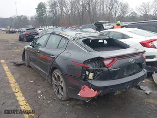 2020 Kia Stinger GT2 with VIN KNAE55LCXL6071473, listed as a IAAI auction lot 41447155 with 123,110 mi miles. Bid and sale history available at carsss.com. Image 3.
