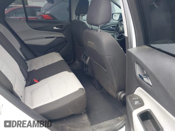 2020 Chevrolet Equinox LS z VIN 3GNAXSEV0LS648569, wystawiony jako IAAI lot #42010721 z przebiegiem 39 949 mil mil oraz . Historia ofert i sprzedaży dostępna na DreamBid. Obrazek 8.