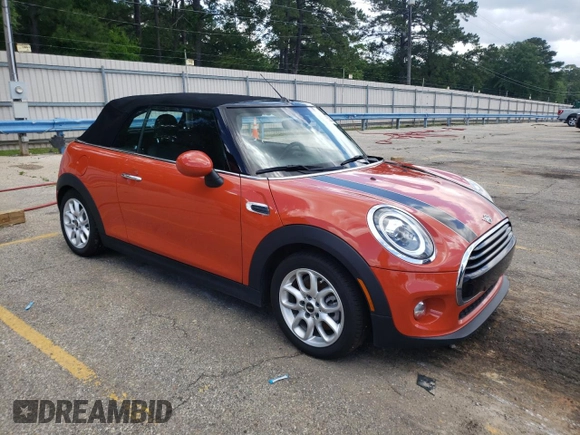2019 MINI Convertible Cooper z VIN WMWWG5C56K3F79281, wystawiony jako Copart lot #56523045 z przebiegiem 15 078 mil mil oraz Szkoda całkowita • Salvage title. Historia ofert i sprzedaży dostępna na DreamBid. Obrazek 4.