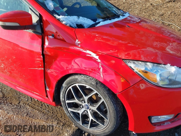 2015 Ford Focus SE with VIN 1FADP3F24FL367357, listed as a IAAI auction lot 41638693 with 107,379 mi miles. Bid and sale history available at carsss.com. Image 13.