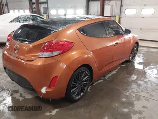 2012 Hyundai Veloster w/Gray Int z VIN KMHTC6AD6CU076954, wystawiony jako IAAI lot #41006441 z przebiegiem 73 767 mil mil oraz . Historia ofert i sprzedaży dostępna na DreamBid. Obrazek 4.