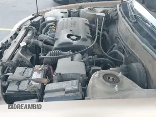 2000 Chevrolet Prizm z VIN 1Y1SK5285YZ405664, wystawiony jako IAAI lot #42957286 z przebiegiem 179 948 mil mil oraz . Historia ofert i sprzedaży dostępna na DreamBid. Obrazek 12.