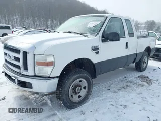 2008 Ford Super Duty F-250 SRW XL with VIN 1FTSX21598EC82566, listed as a IAAI auction lot 41617538 with 166,479 mi miles. Bid and sale history available at carsss.com. Image 2.