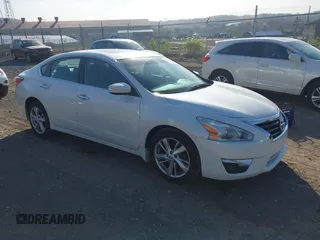 2014 Nissan Altima SV with VIN 1N4AL3AP1EC164541, listed as a IAAI auction lot 42011709 with 62,598 mi miles and . Bid and sale history available at DreamBid. Image 1.