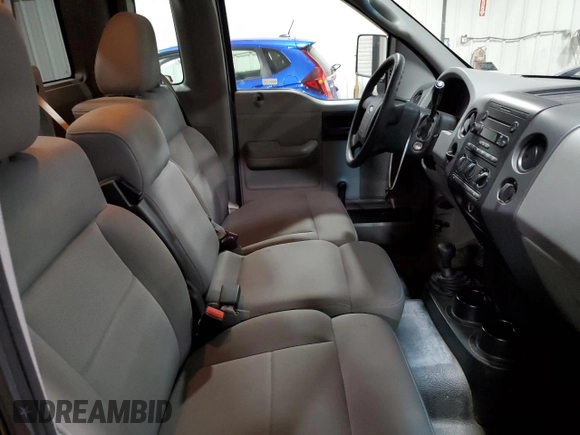2006 Ford F-150 XL с VIN 1FTRF14W26NA10289, выставлен на аукционе Copart как лот 56839955 с пробегом 93 518 миль миль и Списание • Salvage title. История ставок и продаж доступна на DreamBid. Изображение 10.