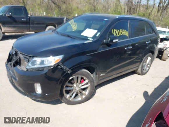 2014 Kia Sorento SX z VIN 5XYKWDA70EG455636, wystawiony jako IAAI lot #42015880 z przebiegiem 211 075 mil mil oraz . Historia ofert i sprzedaży dostępna na DreamBid. Obrazek 17.
