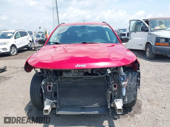 2018 Jeep Compass Sport z VIN 3C4NJCAB6JT487634, wystawiony jako IAAI lot #42405806 z przebiegiem 145 148 mil mil oraz . Historia ofert i sprzedaży dostępna na DreamBid. Obrazek 13.