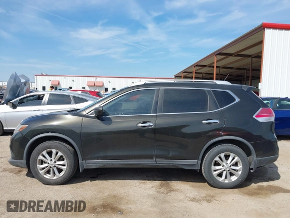 2016 Nissan Rogue SV with VIN KNMAT2MT9GP656436, listed as a IAAI auction lot 41902170 with 117,873 mi miles and . Bid and sale history available at carsss.com. Image 14.