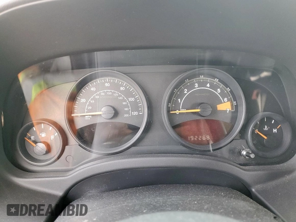 2014 Jeep Patriot Sport with VIN 1C4NJPBB2ED632251, listed as a Copart auction lot 60115685 with 192,268 mi miles and Salvage title. Bid and sale history available at DreamBid. Image 9.