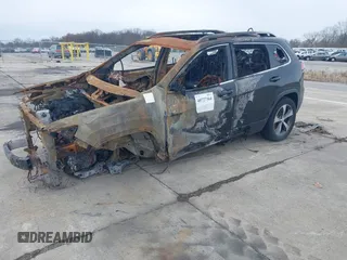 2019 Jeep Cherokee Limited with VIN 1C4PJMDN1KD292438, listed as a IAAI auction lot 40727364 with 93,678 mi miles. Bid and sale history available at carsss.com. Image 2.