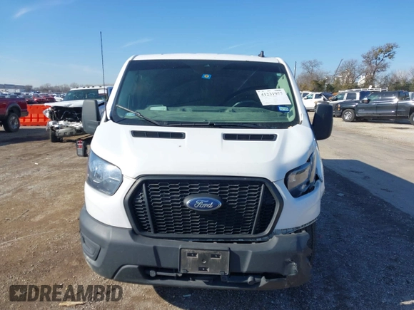 2022 Ford Transit Cargo with VIN 1FTYE1YG3NKA77243, listed as a IAAI auction lot 41231977 with 55,300 mi miles and . Bid and sale history available at DreamBid. Image 12.
