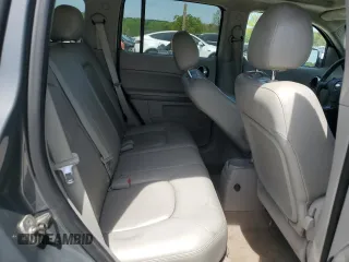2009 Chevrolet HHR 2LT with VIN 3GNCA53V89S633681, listed as a Copart auction lot 53168235 with 220,637 mi miles and Salvage Title. Bid and sale history available at DreamBid. Image 11.