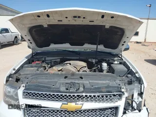 2012 Chevrolet Tahoe LTZ с VIN 1GNSCCE00CR274932, выставлен на аукционе IAAI как лот 41748535 с пробегом 180 838 миль миль и . История ставок и продаж доступна на DreamBid. Изображение 10.