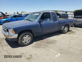 1994 Toyota Pickup with VIN 4TARN93P6RZ214646, listed as a Copart auction lot 65925625 with 144,052 mi miles and Clean title. Bid and sale history available at DreamBid. Image 1.