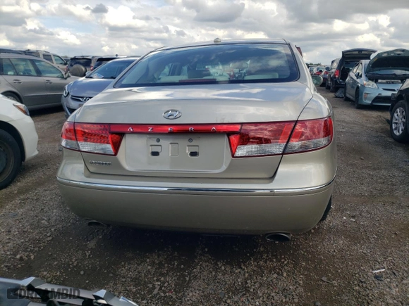 2008 Hyundai Azera GLS with VIN KMHFC46D08A320598, listed as a Copart auction lot 68773244 with 35,997 mi miles and Salvage Title. Bid and sale history available at carsss.com. Image 6.