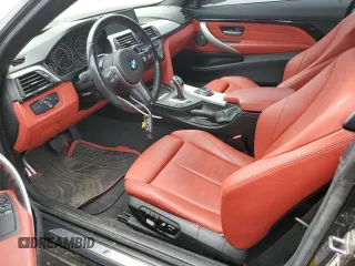 2014 BMW 4 Series 435i xDrive z VIN WBA3R5C5XEK188672, wystawiony jako Copart lot #62351875 z przebiegiem 58 889 mil mil oraz Szkoda całkowita • Salvage title. Historia ofert i sprzedaży dostępna na DreamBid. Obrazek 7.