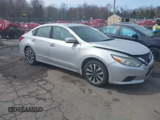 2017 Nissan Altima SV with VIN 1N4AL3AP3HC250163, listed as a IAAI auction lot 41949986 with 118,022 mi miles and . Bid and sale history available at DreamBid. Image 1.