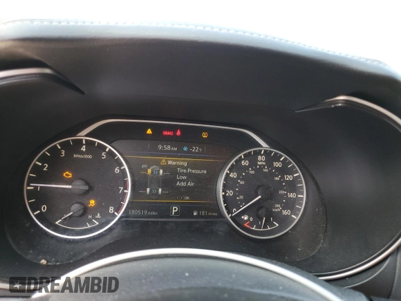 2016 Nissan Maxima SV z VIN 1N4AA6AP0GC442274, wystawiony jako Copart lot #69704074 z przebiegiem 180 519 mil mil oraz Szkoda całkowita • Salvage title. Historia ofert i sprzedaży dostępna na DreamBid. Obrazek 9.