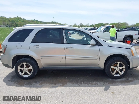 2007 Chevrolet Equinox LT z VIN 2CNDL63F376009994, wystawiony jako IAAI lot #42063338 z przebiegiem 176 656 mil mil oraz . Historia ofert i sprzedaży dostępna na DreamBid. Obrazek 13.