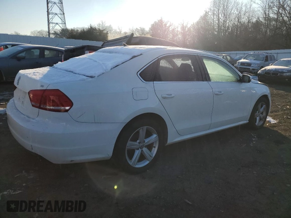 2013 Volkswagen Passat SE w/Sunroof with VIN 1VWBP7A30DC075871, listed as a Copart auction lot 42301085 with 178,034 mi miles and Clean Title. Bid and sale history available at carsss.com. Image 3.