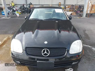 2000 Mercedes-Benz SLK-Class Kompressor with VIN WDBKK47F6YF165062, listed as a IAAI auction lot 42028279 with 105,707 mi miles. Bid and sale history available at carsss.com. Image 6.