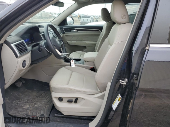 2022 Volkswagen Atlas SE with VIN 1V2DP2CA8NC562830, listed as a Copart auction lot 86014774 with 26,448 mi miles and Clean title. Bid and sale history available at DreamBid. Image 7.